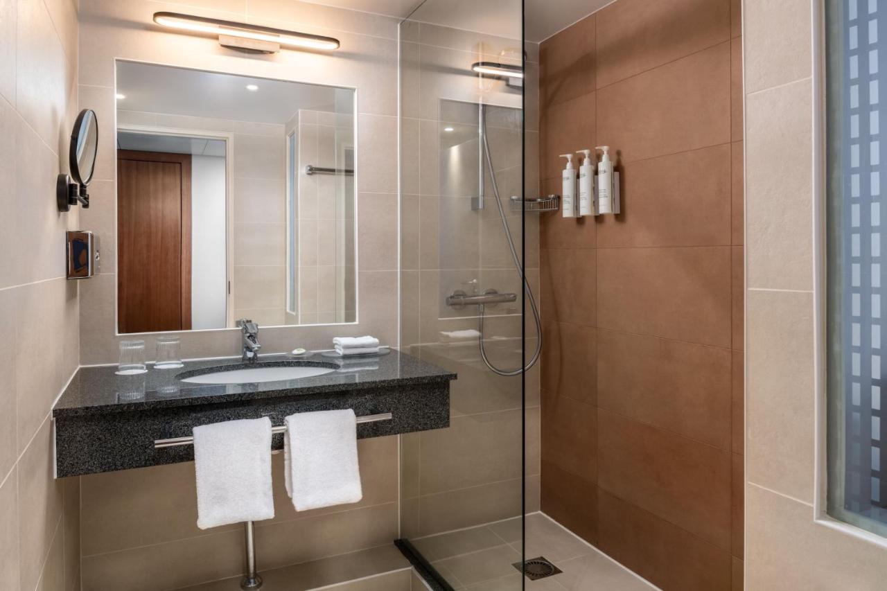 Courtyard By Marriott Paris La Defense West - Colombes Hotel Colombes  Bagian luar foto