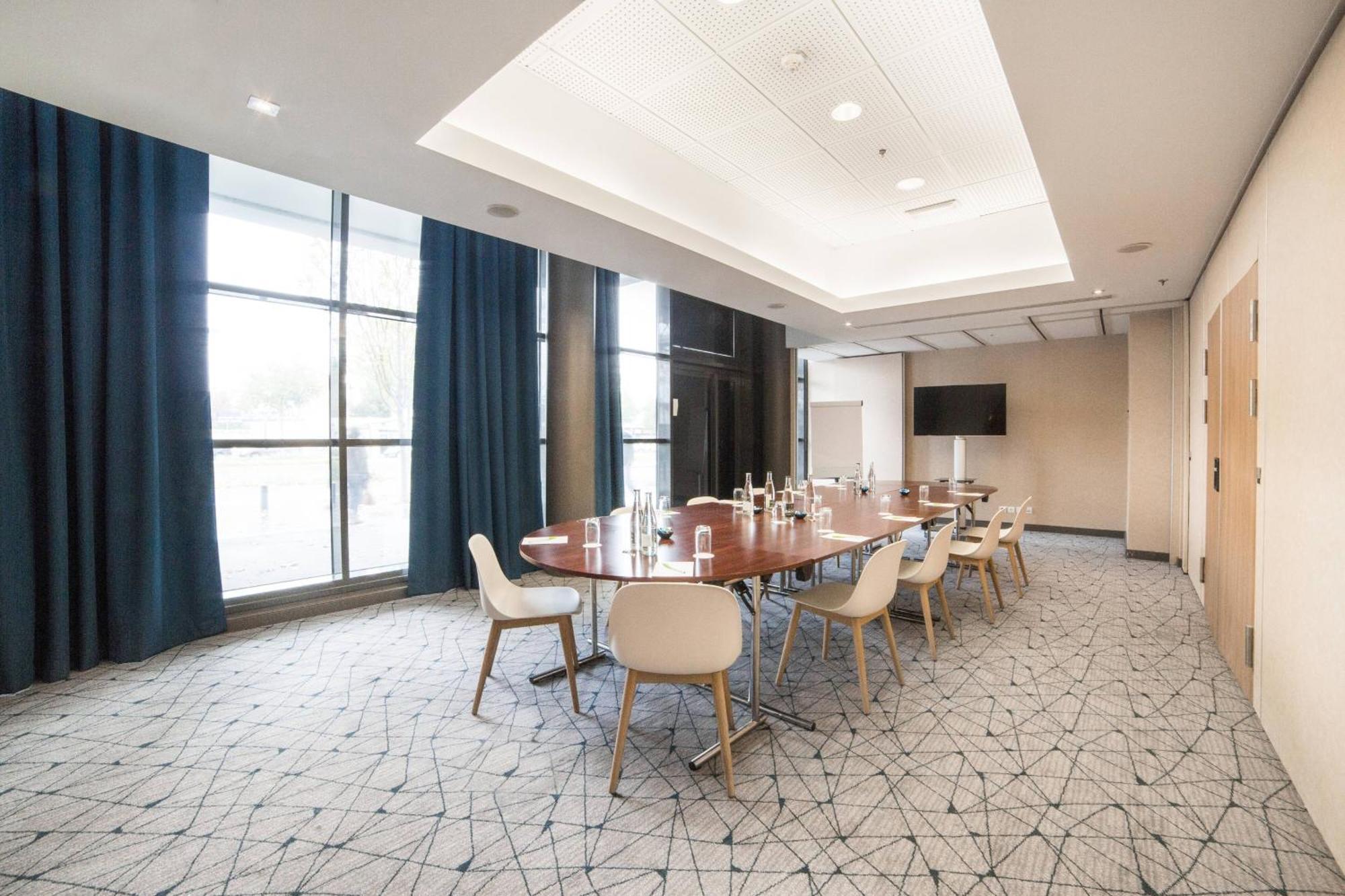 Courtyard By Marriott Paris La Defense West - Colombes Hotel Colombes  Bagian luar foto